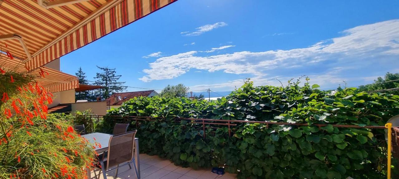 Apartments Skorup Ičići Exteriér fotografie
